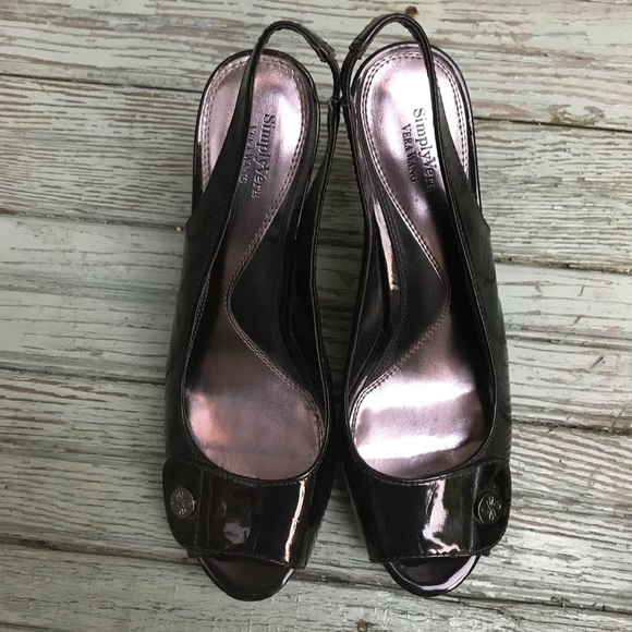 Vera Wang Black Slingback High Heels Size 8 - Picture 7 of 8